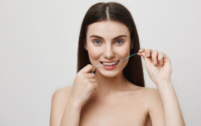 La importancia del uso del hilo dental